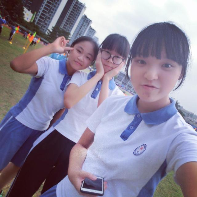 中国校服又大又丑3